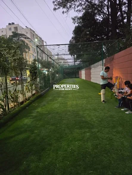 Budget Friendly Room In Fully Furnished 3.5 BHK 🏠