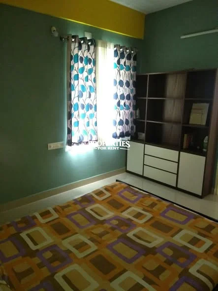 Fully furnished 2bhk 1178sqft on road property