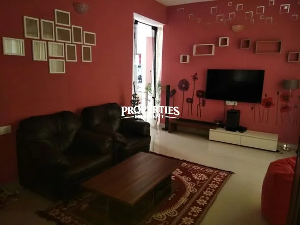 Fully furnished 2bhk 1178sqft on road property