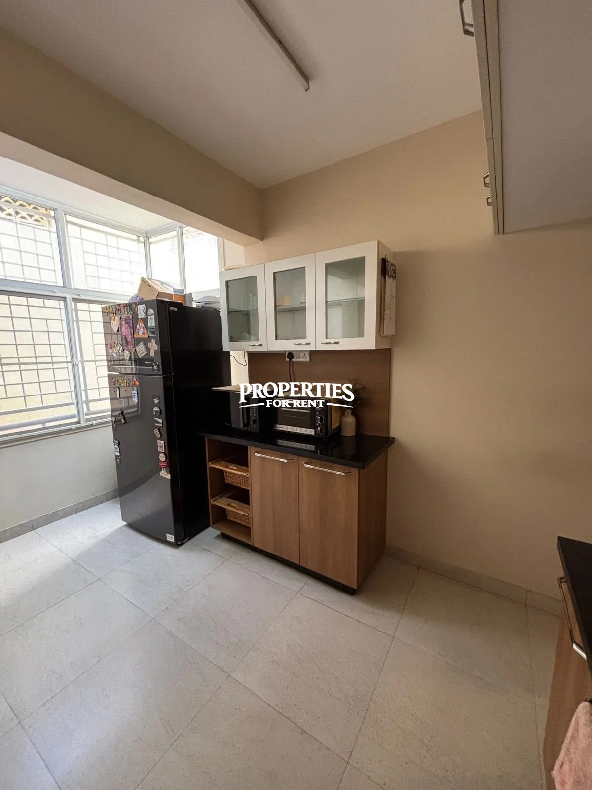 Fully furnished 3 BHK available for rent in Cox Town in a gated community