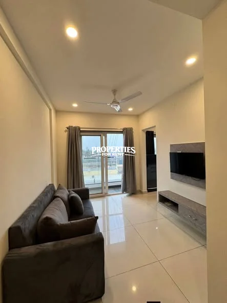 Fully furnished modern &amp; luxurious 1 bhk with balcony available for rent