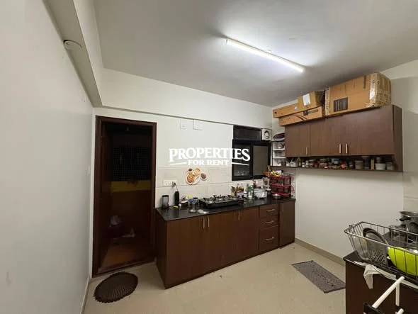 🏡 Looking for a Female Flatmate | 2BHK | Sarjapur / Hosa Road | Pet-Friendly 🐱