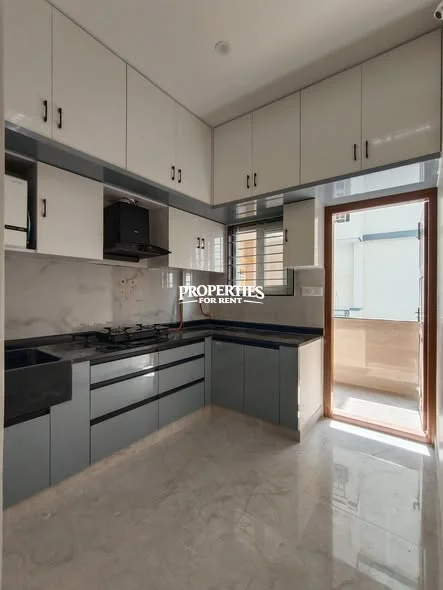 🌟 LUXURY PLUG-AND-PLAY: 2BHK | HSR SECTOR 2