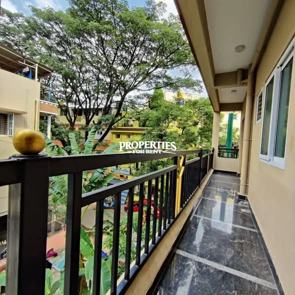 🚇 METRO-SIDE 2BHK | INDIRANAGAR 80FT RD