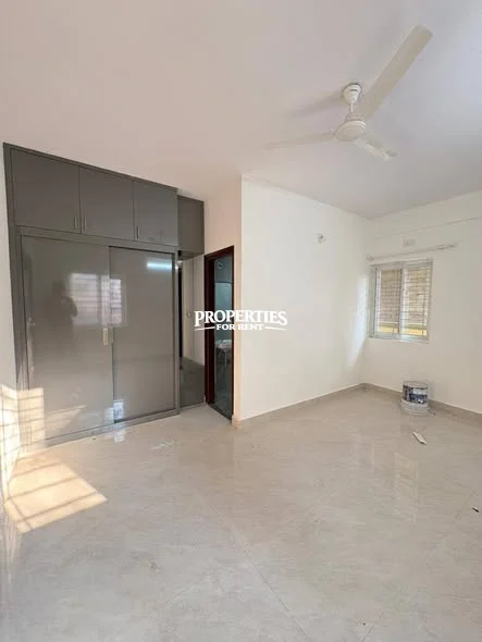 💎 PREMIUM 2BHK Semi-Furnished FLT in KUDLU GATE (NEAR HSR LAYOUT)