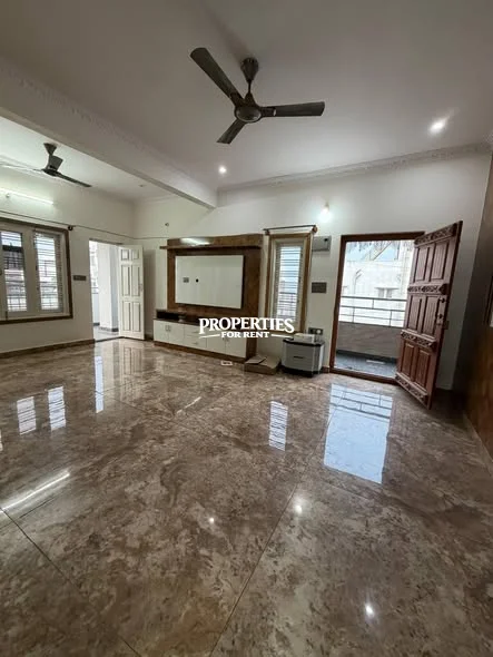 💎 PREMIUM and WELL MENTAILNED 2BHK | KUDLU GATE (NEAR HSR LAYOUT)