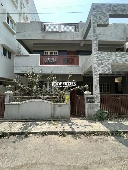 🔥 PRIVATE ROOM IN A 4BHK VILLA – NOT YOUR TYPICAL FLAT 🔥 16.8k Rent