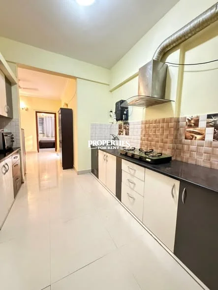 Rooms available in FULLY FURNISHED 3BHK – READY TO MOVE IN