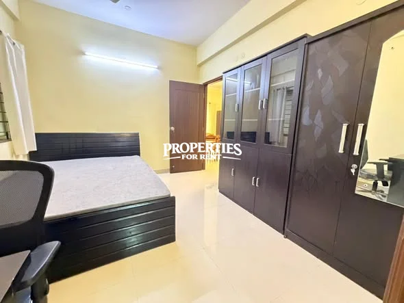 Rooms available in FULLY FURNISHED 3BHK – READY TO MOVE IN