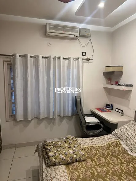 💻 WORK-FROM-HOME PARADISE | 1.5 ROOMS IN INDIRANAGAR